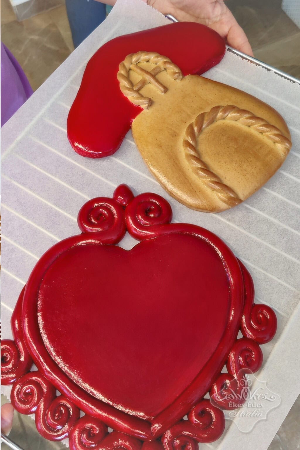 mezeskalcsok-fenymazzal-diszites-elott-tanfolyamon