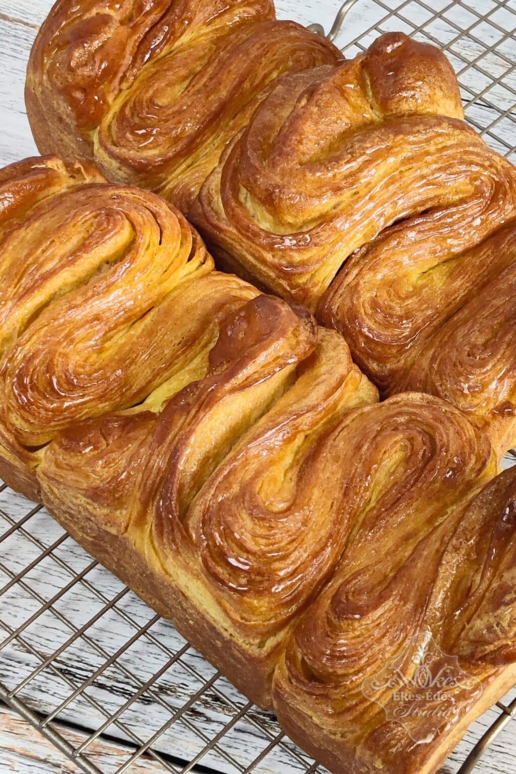 Leveles briós, közeli fotó– Ékes-Édes Stúdió, Francia péksütemények tanfolyam