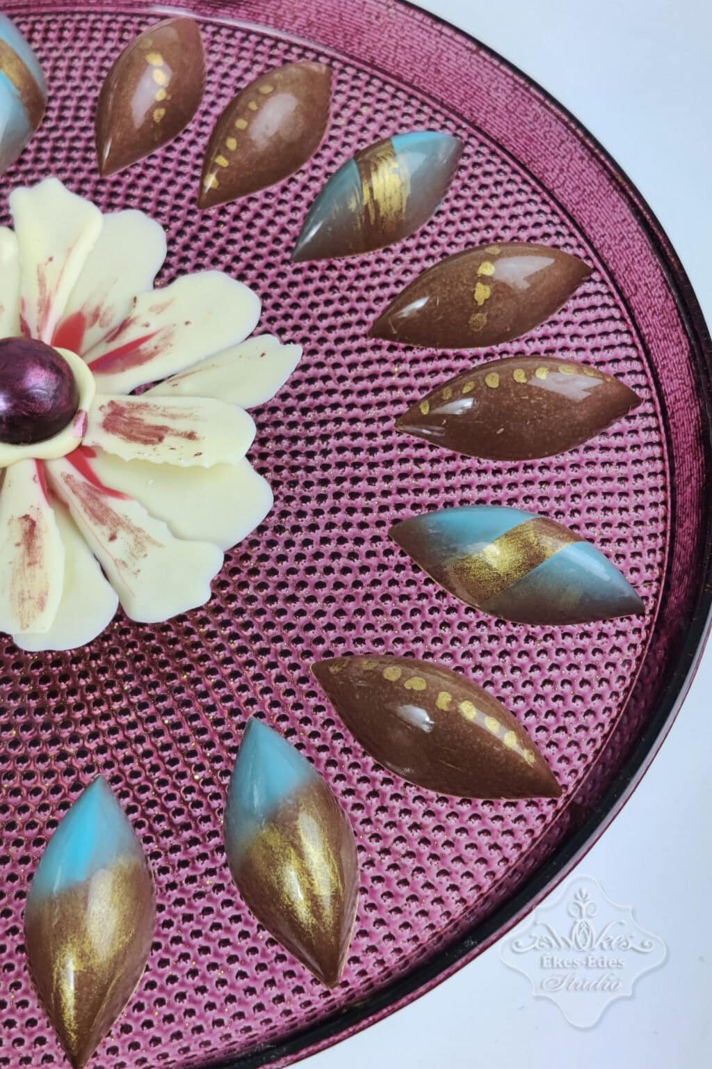 bonbon-csokoladediszek-csokolade-tanfolyam-bonbonok-4