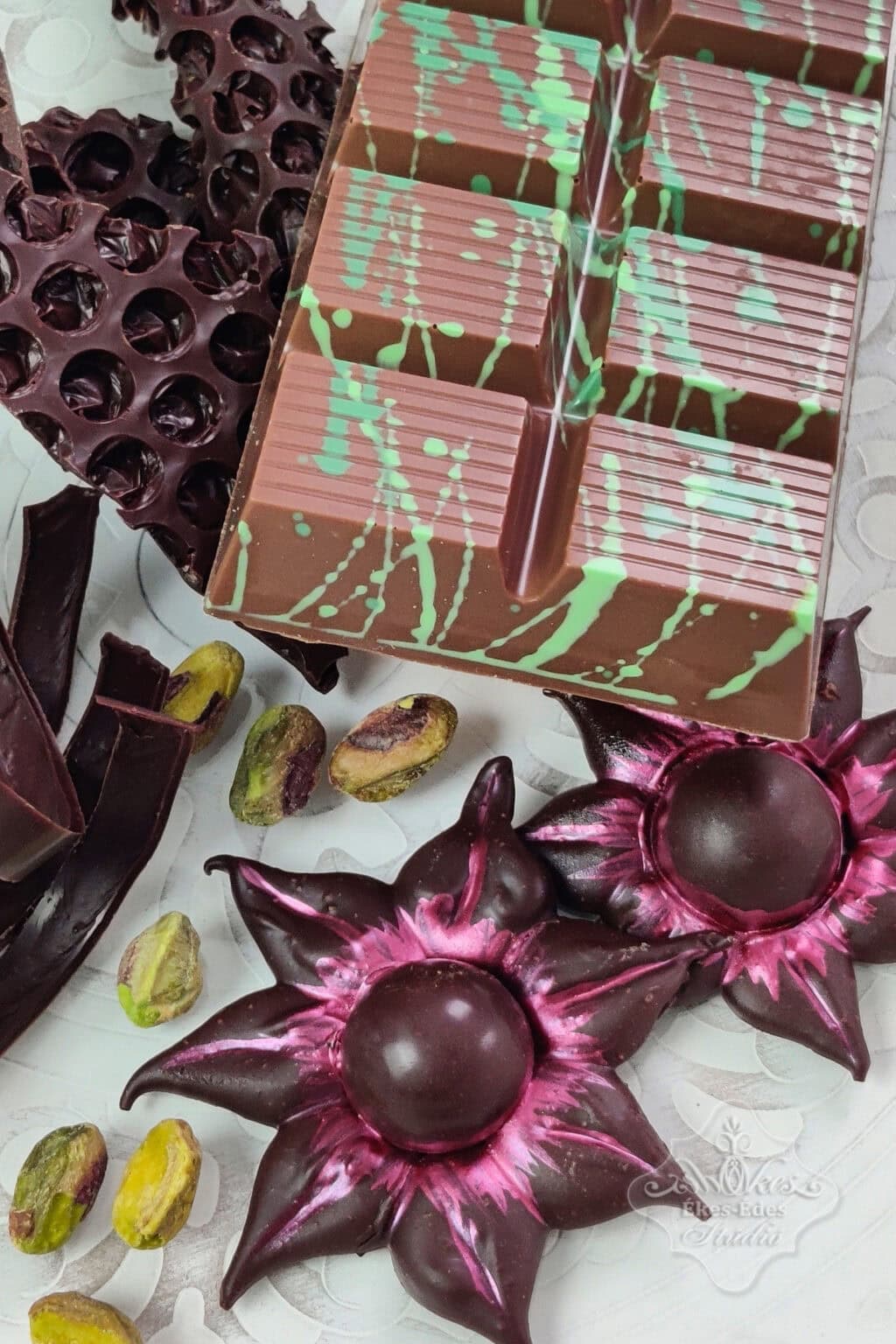 bonbon-csokoladediszek-dubai
