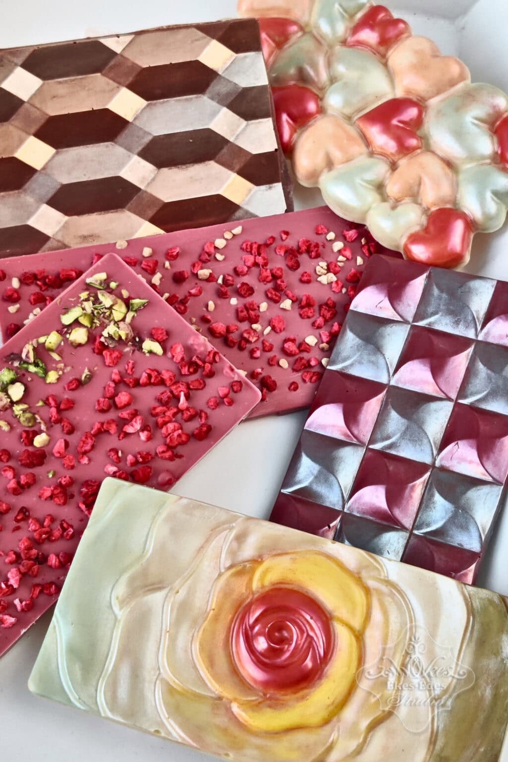 bonbon-kezmuves-csokolade-tanfolyam-csokoladetablak-3