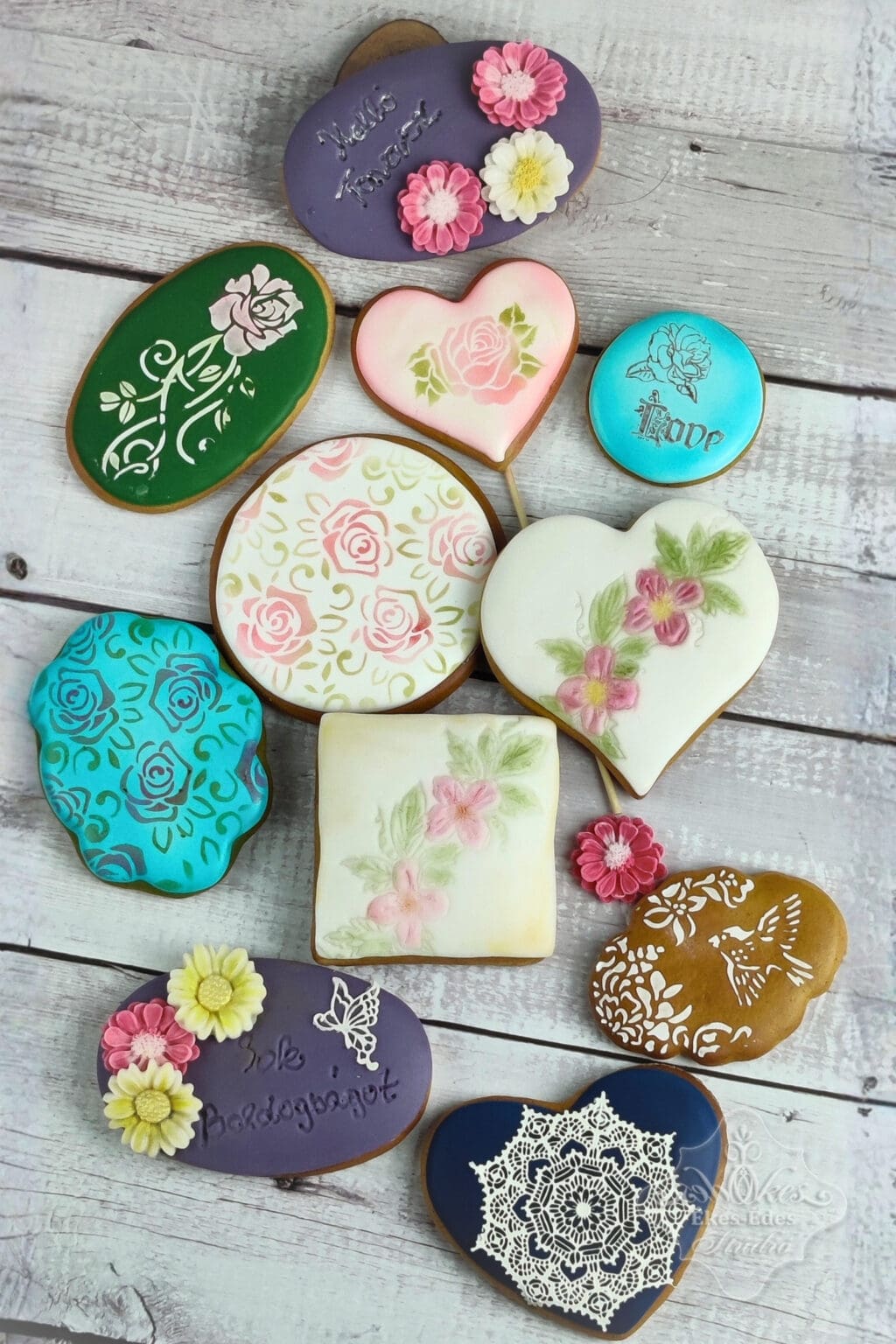 cukormazas-diszites-tiffanys-tanfolyam-resztvevok-vegyes-technikak-mezeskalacsok-3