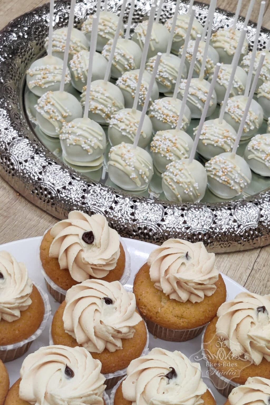 cupcake-cake-pop-muffin-tanfolyam-vanilias-muffin