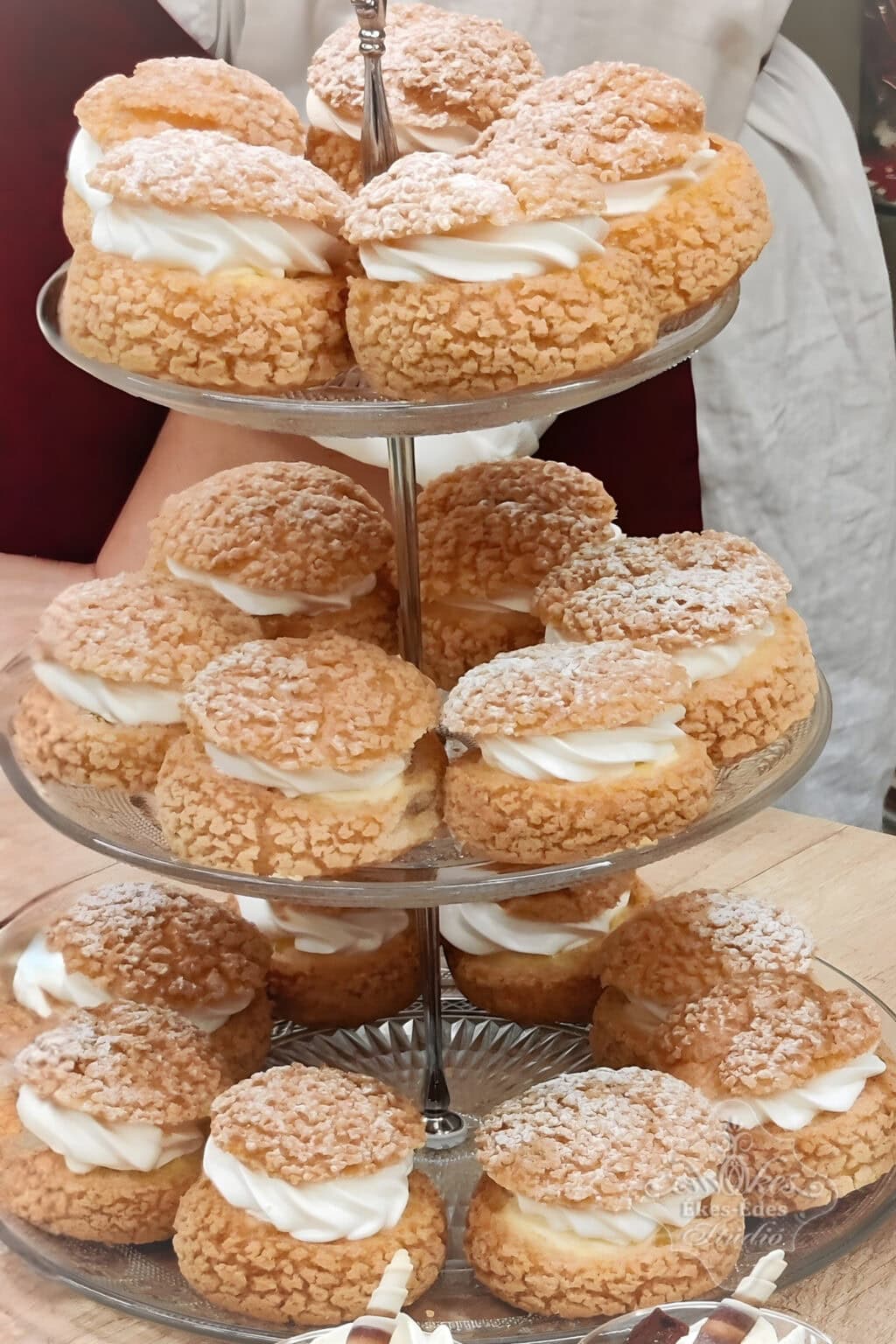 egetett-tesztak-modern-entremets-tanfolyam-vanilias-choux