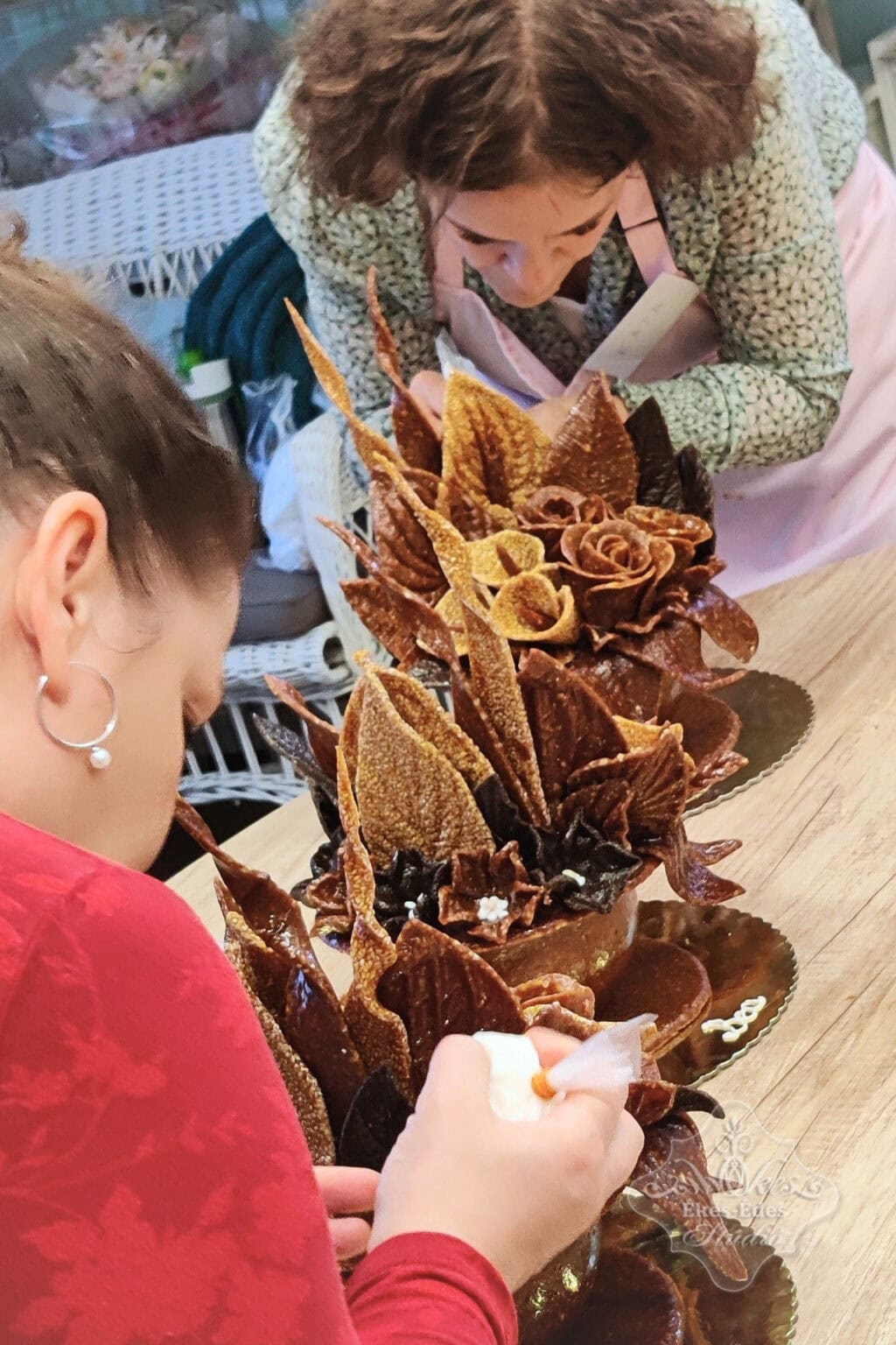 grillazs-tanfolyam-resztvevok-dolgoznak