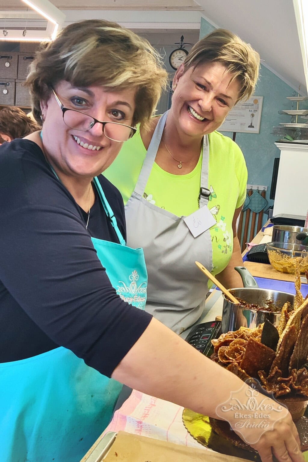 grillazs-tanfolyam-torta-epites