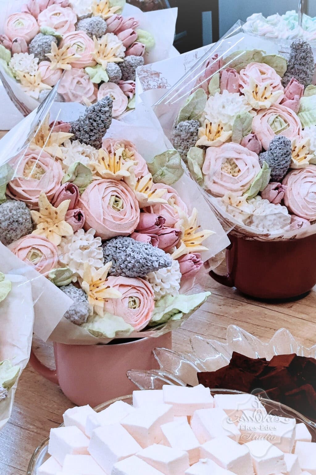 resztvevok-viragcsokrai-pillecukor-tanfolyamon-3