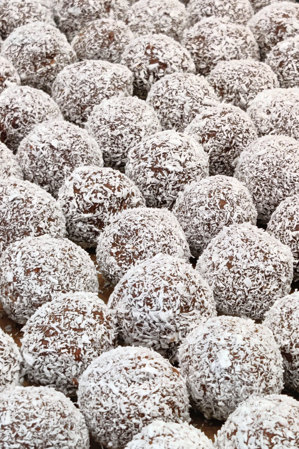 retro sutemenyek-2-tanfolyamon-kokuszgolyo