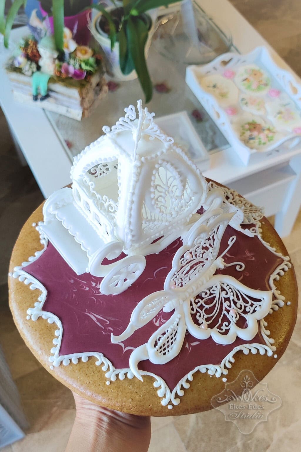 royal-icing-muveszi-halado-tanfolyam-tanulo-cukorhintoja