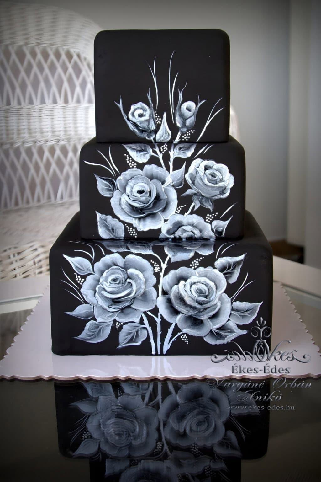 torta-mezeskalacs-gyors-festes-ezust-rozsak-vargane-orban-aniko