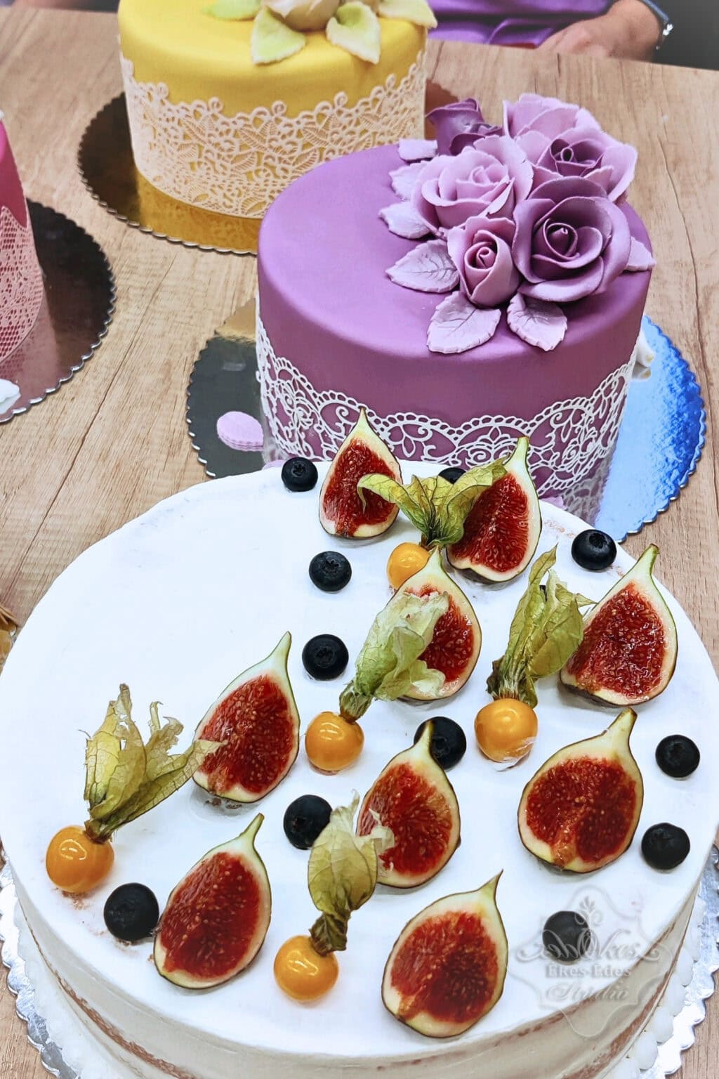 tortasutes-tortadiszites-alapok-tanfolyam-malnatorta