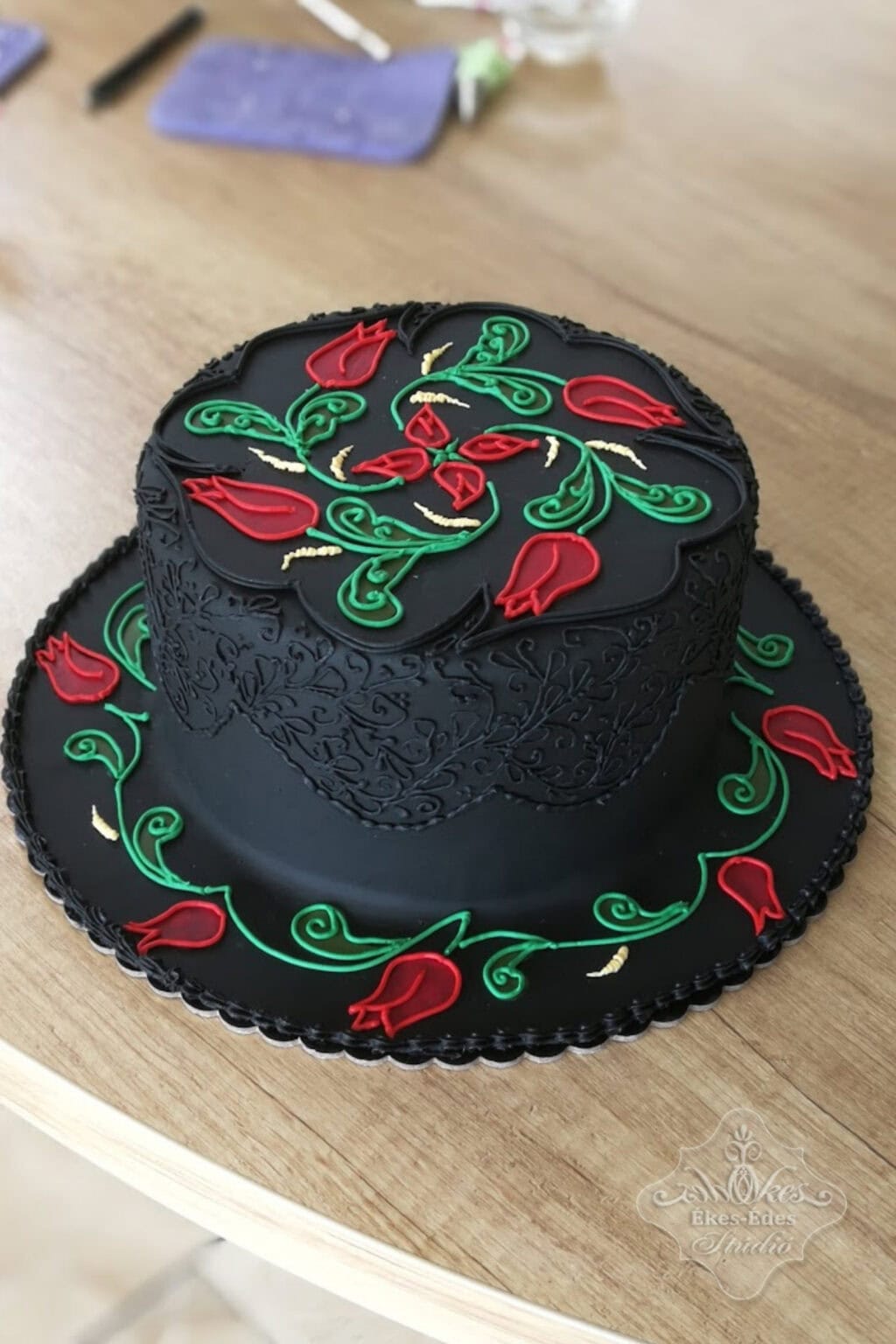 leejtettszalas-cukormazas-torta-magyaros