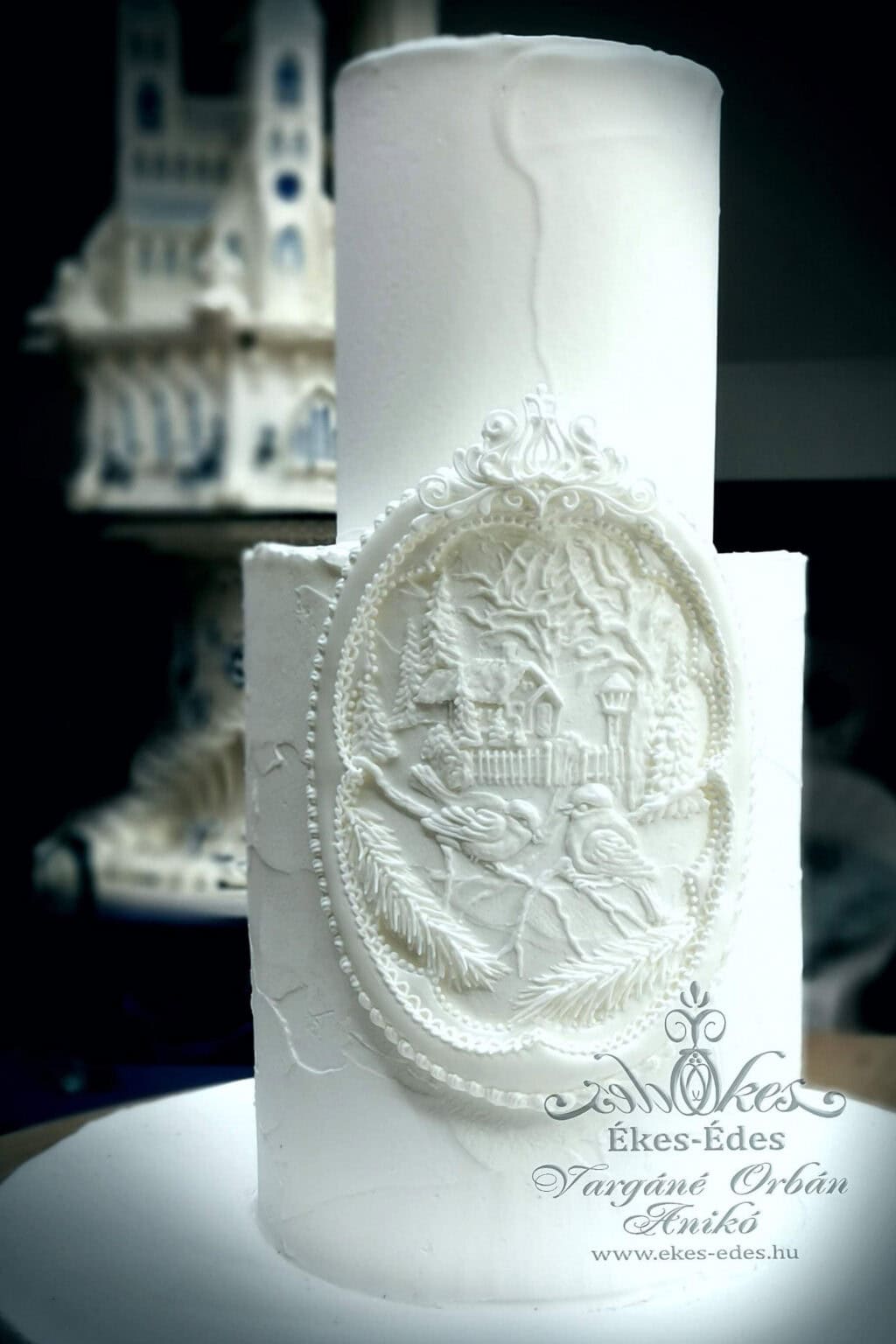 royal-icing-cake-pressure-piping-vargane-orban-aniko