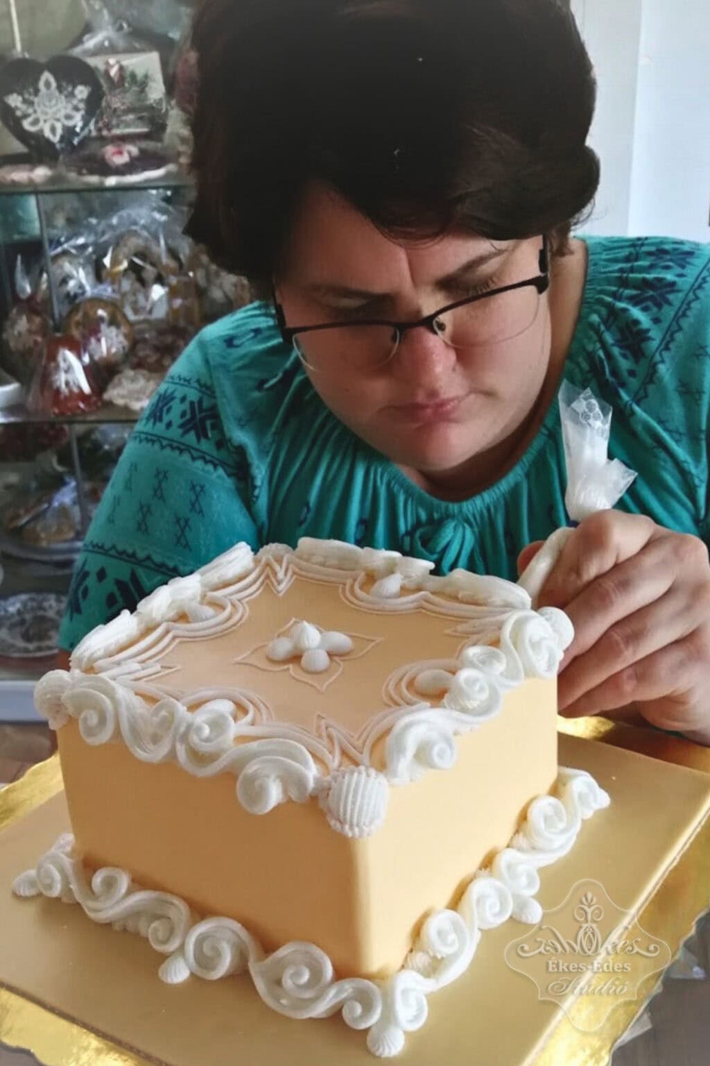 royal-icing-overpiping-tanfolyam-tanulo